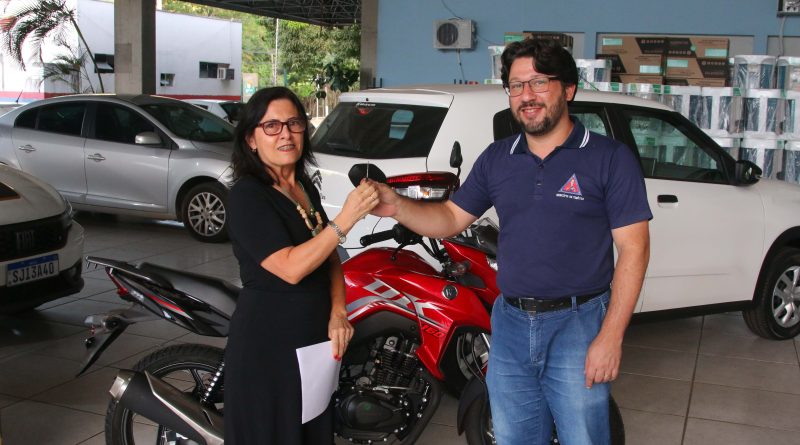Campanha IPTU Premiado 2024: Prefeitura de Timóteo entrega carro, motocicleta, TV e geladeira   