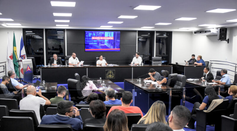 CRÉDITO ESPECIAL: Secretário de Governo da Prefeitura de Timóteo toma a maior pressão na Câmara de Vereadores