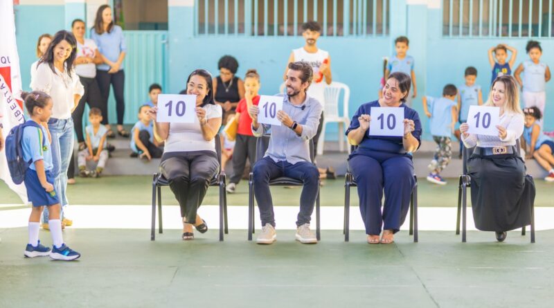 Em Ipatinga, 24.630 kits escolares serão distribuídos aos alunos da Educação Infantil, Ensino Fundamental e EJA