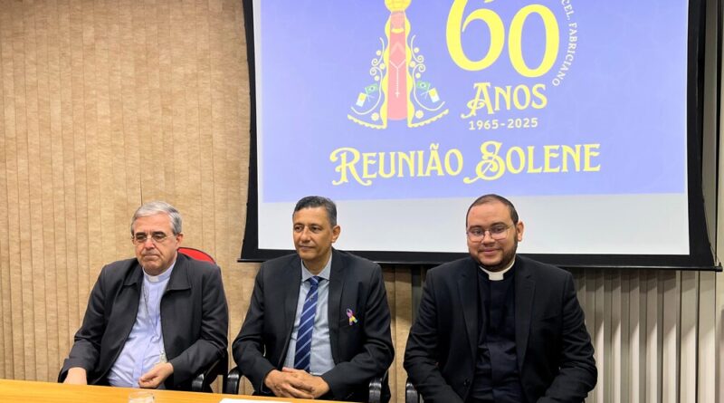 Câmara de Ipatinga realiza sessão em homenagem aos 60 anos da Diocese de Itabira e Coronel Fabriciano