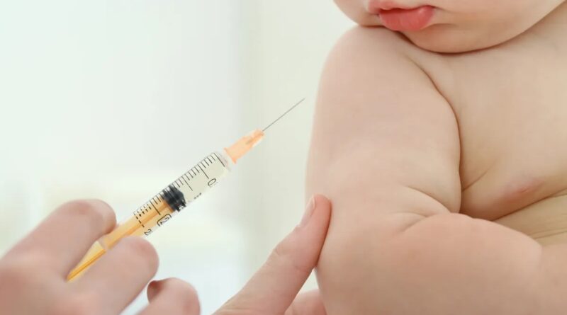 Ipatinga amplia proteção infantil com nova vacina contra meningite no SUS