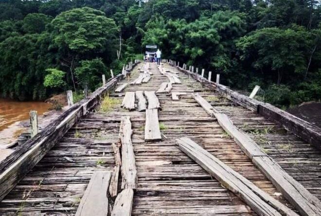 Prefeitura de Marliéria assina contrato para início das obras de reforma da Ponte Queimada, com Canteiro de obra em Pingo D’água