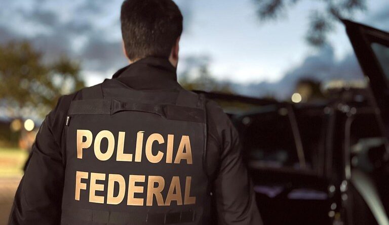 POLÍCIA FEDERAL prende condenada pelos atos de 8 de janeiro
