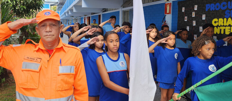 Expansão das escolas cívico-militares de Zema será investigada pelo Ministério Público