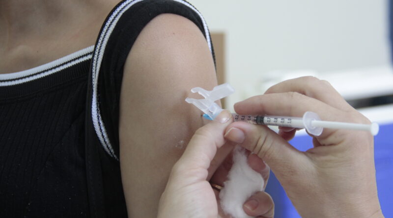 Fabriciano amplia vacinação contra HPV para adolescentes de 15 a 19 anos até dezembro