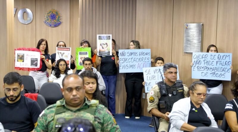 Câmara de Fabriciano sobe o tom em defesa dos animais. Maus-tratos e abandono foi dabatido em Audiência Pública