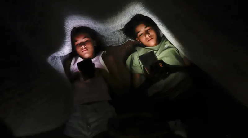 Veja as dicas para proteger crianças e adolescentes nas redes sociais