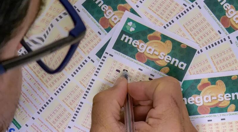 Mega-Sena acumula para R$ 100 milhões
