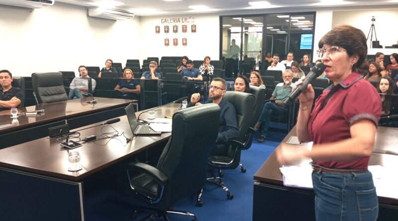 Sem a presença de 11 vereadores, Prefeitura de Timóteo faz a 2ª Prestação de Contas do ano