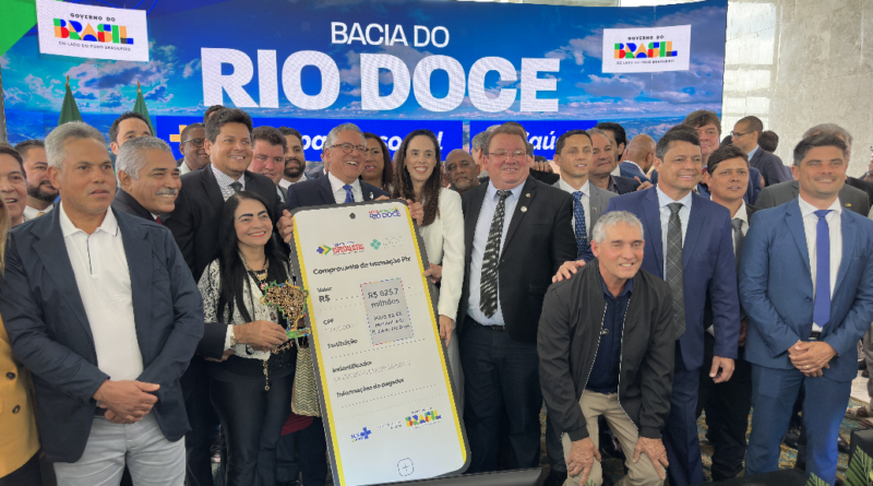 Deputado Celinho Sintrocel participa da posse do Conselho Federal de Participação Social da Bacia do Rio Doce