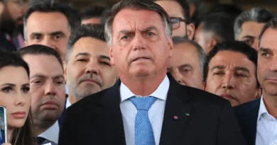 Trama golpista: STF inicia julgamento de Bolsonaro e mais sete aliados