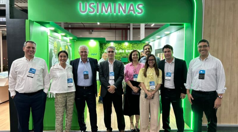 Marcelo Chara, CEO da Usiminas, destaca adaptabilidade e diversidade em painel sobre liderança na Imersão Indústria FIEMG