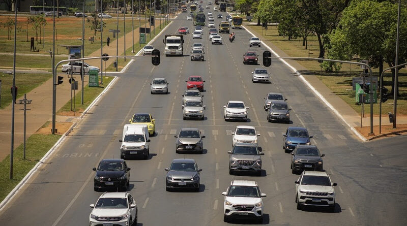 Projeto de CNH mais acessível tem potencial de economizar cinco meses de trabalho dos mineiros