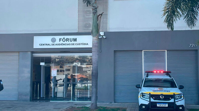 Suspeito de matar mulher trans tem prisão convertida
