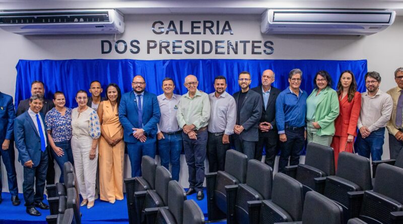 Ex-presidentes da Câmara de Timóteo são homenageados com Galeria no Parlamento