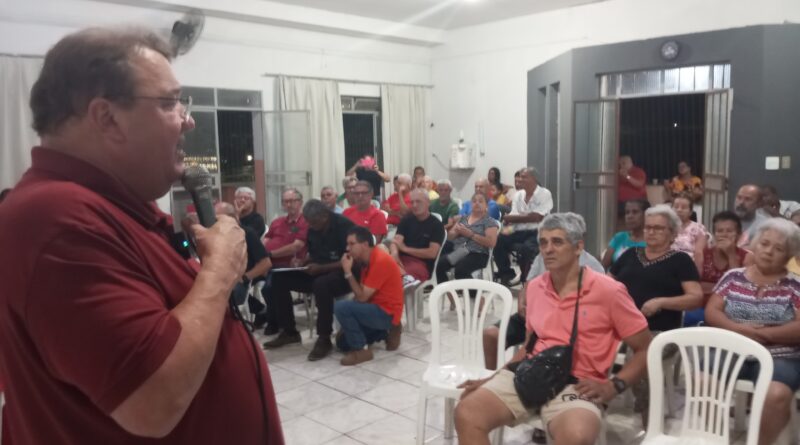 Bairro dos Vieiras, no Distrito de Cachoeira do Vale, recebe prestação de Contas do Deputado Celinho Sintrocel