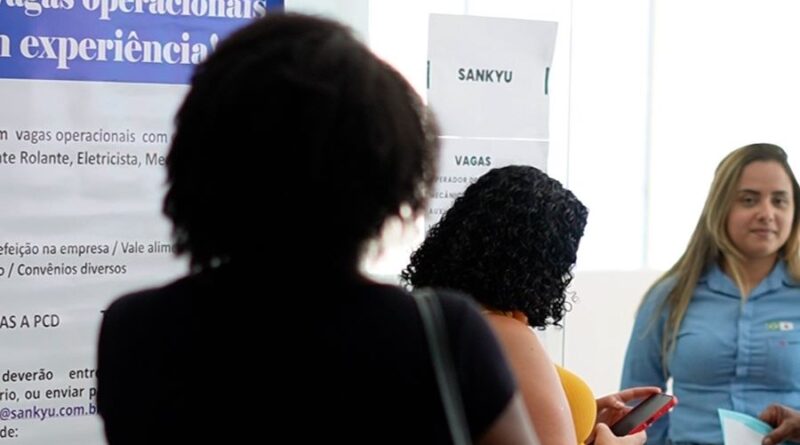 Prefeitura de Fabriciano promove segunda-feira Feirão de Empregos com mais de 150 vagas