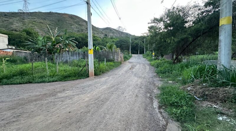 Rua dos Navegantes, no bairro Santa Terezinha, em Timóteo, ganhará pavimentação