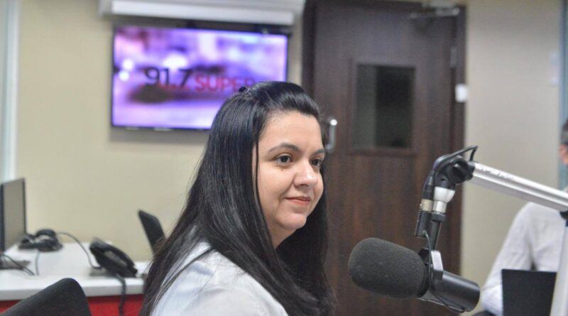 Titular do cargo, Alê Portela retorna à ALMG. O suplente Lincoln Drumond deixa o cargo