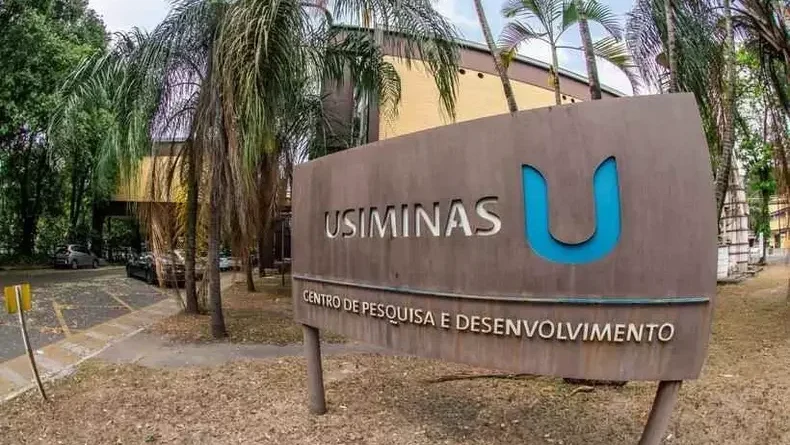 Usiminas abre 340 vagas para estagiários e aprendizes