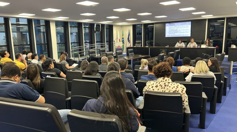 Novos Conselheiros da Criança e do Adolescente tomam posse em Timóteo