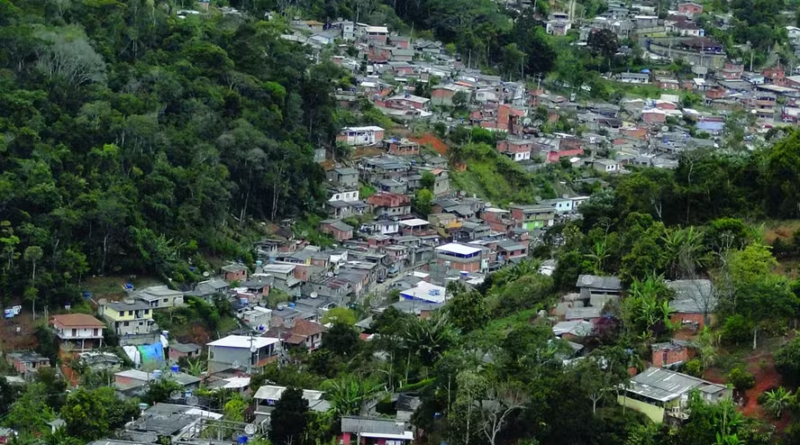 União cede terreno para Teresópolis regularizar 10 mil famílias