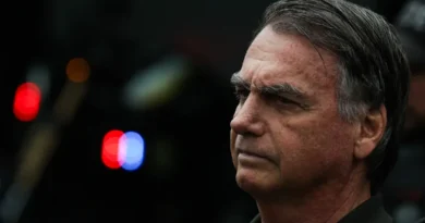 STM recebe pedido de perda de patente de Bolsonaro e mais 4 oficiais