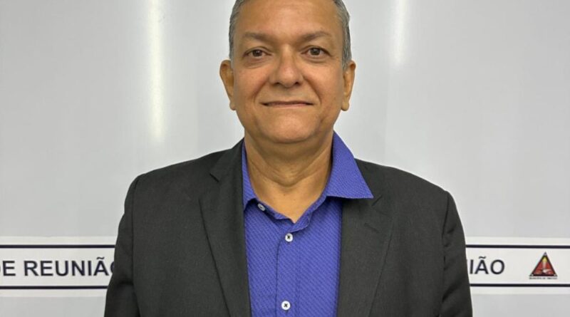 Após denúncias de falhas no acolhimento, Secretário de Educação terá de se explicar na Câmara