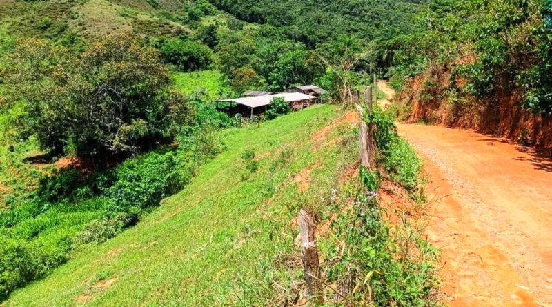 Asfaltamento de Goiabal a Dionísio é tempo de encontro com Governo Minas