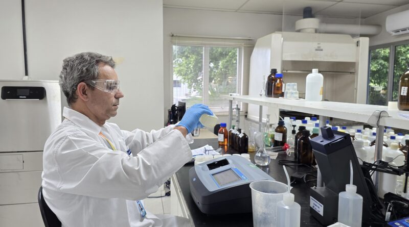 Copasa aumenta em quase 30% volume de análises laboratoriais no Vale do Aço em 2025