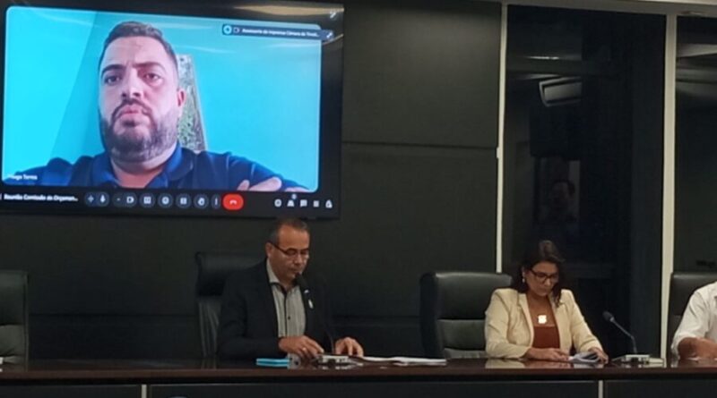 Câmara de Timóteo adia votação das contas do ex-prefeito Douglas Willkys