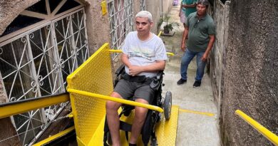 Vereador Raimundinho viabiliza instalação de elevador e transforma rotina de família em Timóteo
