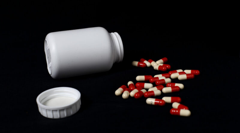 Farmácia de manipulação é condenada por falha em rótulo