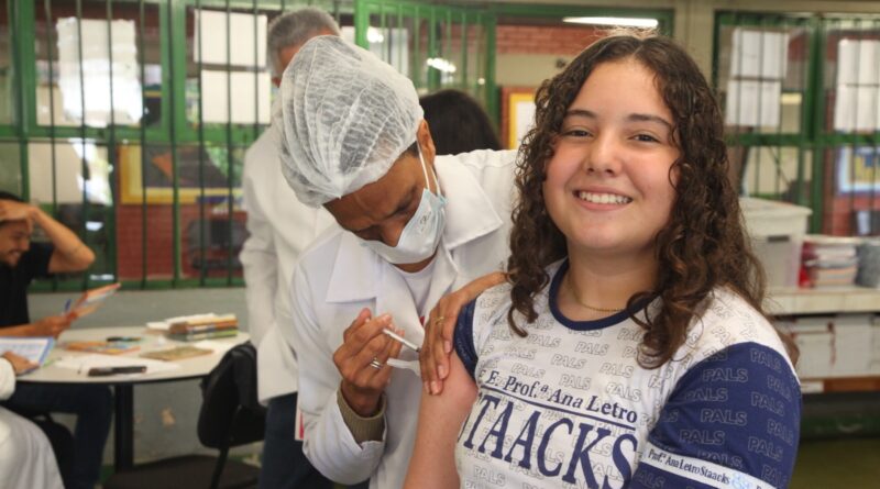 Timóteo inicia Campanha de Vacinação Escolar em todas as unidades de ensino