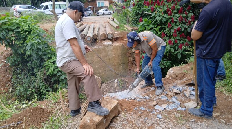 Ipatinga entrega ponte reconstruída  na comunidade do Pedra Branca