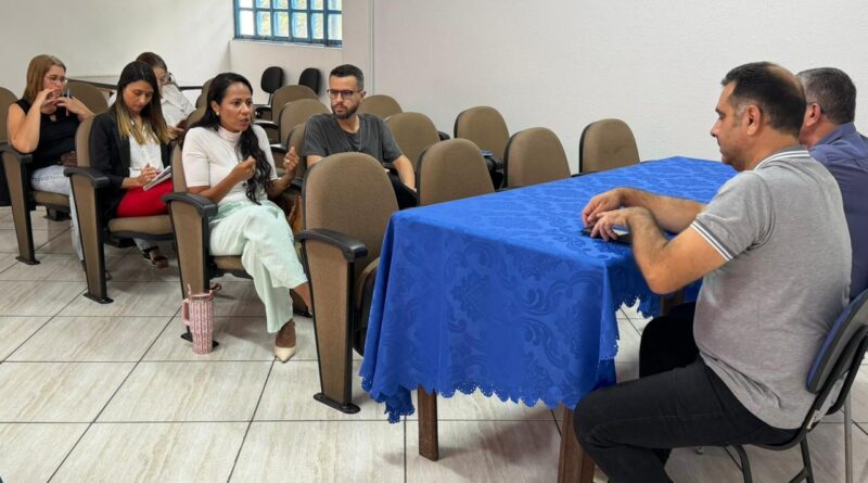 Reunião articula reativação do Conselho do Patrimônio para retomar debate sobre o Forno Hoffmann