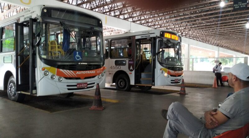 Trabalhadores da Saritur anunciam paralisação total contra atrasos de salários e férias