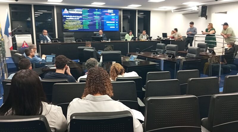 Vereadores de Timóteo analisam nesta terça projetos sobre educação, transparência e gestão pública