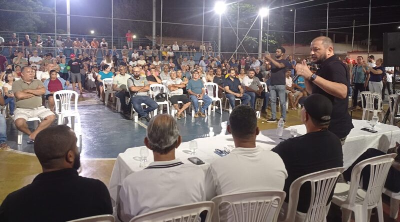 Pista de grau: Reygler Max se ausenta de Audiência, foge do debate e não sustenta proposta