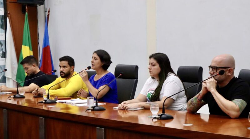 Debate na Câmara de Ipatinga aponta degradação de nascentes e incertezas no saneamento