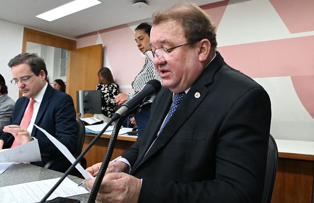 Sinal Verde para reforma no Conselho Estadual da Pessoa Idosa – Celinho defende a presença de conselheiros da região em BH