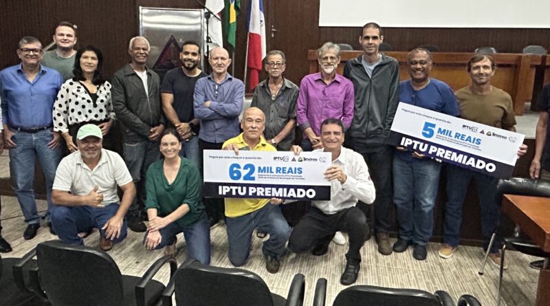 Prefeitura de Timóteo entrega prêmios do IPTU Premiado e contempla moradores com valores em dinheiro