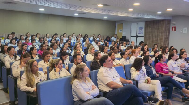Onde há cuidado, há enfermagem: histórias de dedicação marcam a Semana da Enfermagem na Fundação São Francisco Xavier