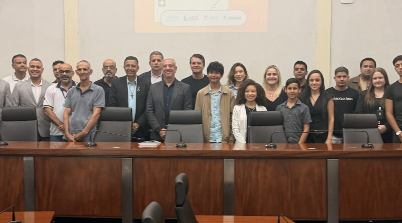Câmara de Ipatinga realiza 3º Encontro Caminhos da Cidadania. Escolas do Legislativo fortalecem cidadania