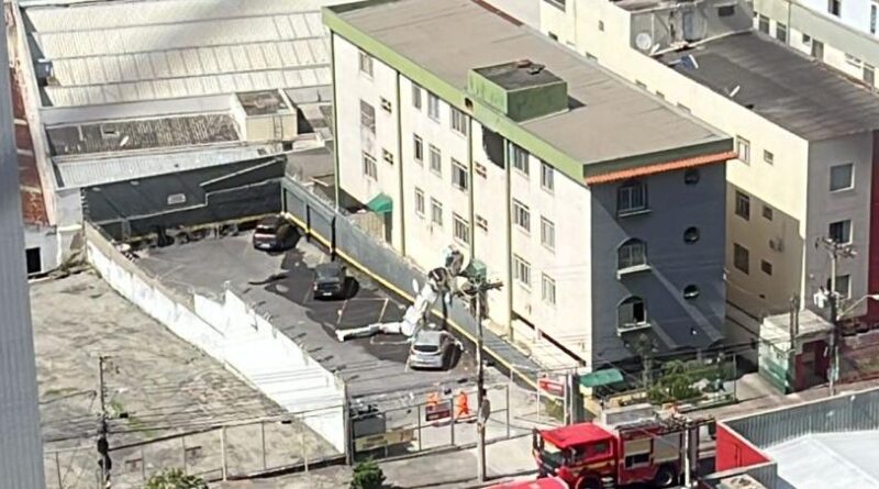 Sobe para três o número de mortos em queda de avião em Belo Horizonte; dois permanecem hospitalizados