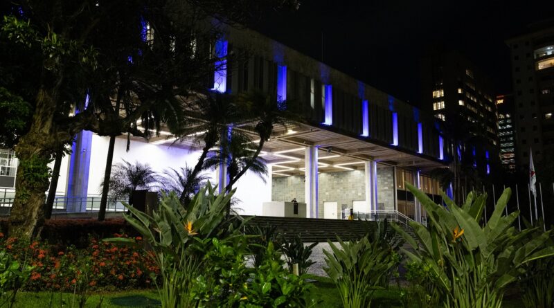 ALMG promove iluminação especial em homenagem ao Dia Nacional do Diabetes