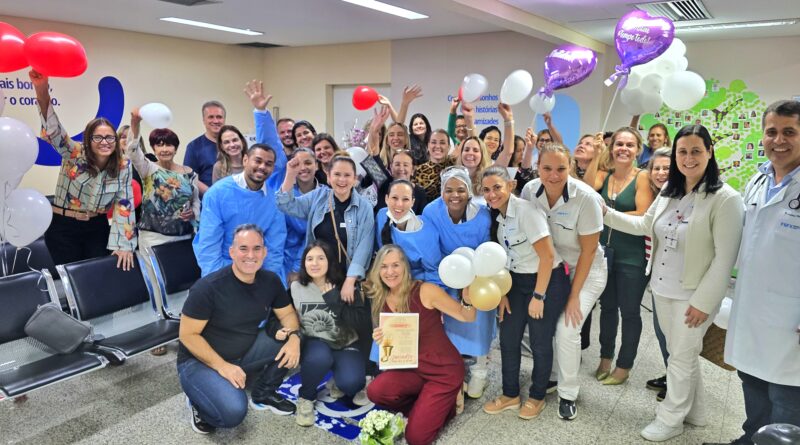 Fé, amor e esperança marcam o tocar do sino de paciente da Unidade de Oncologia do HMC