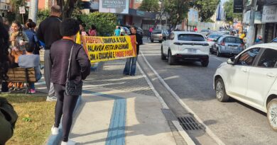 GREVE: Diante da ausência de diálogo do governo Sadi Lucca, greve busca mediação do MP