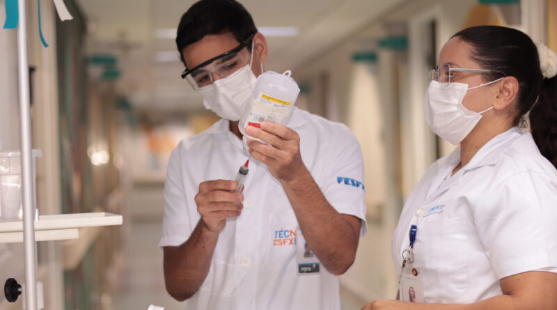 Da sala de aula ao hospital: como o estágio transforma a formação em enfermagem