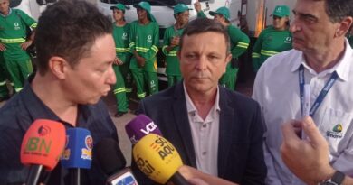 Timóteo inicia nova fase da limpeza urbana com campanha “Cidade Mais Limpa” e absorção dos trabalhadores da antiga empresa Timóteo inicia nova fase da limpeza urbana com campanha “Cidade Mais Limpa” e absorção dos trabalhadores da antiga empresa